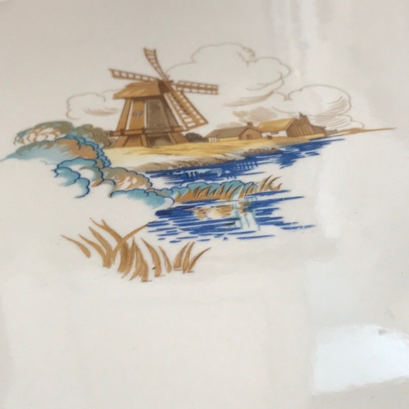Universal Cambridge Pottery Windmill Platter Pie Plate  Dutch Scene 22 Karat - Picture 3 of 16